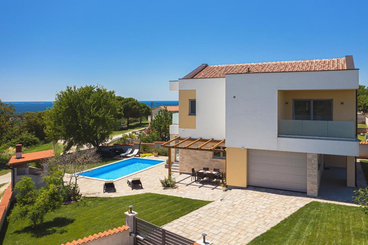 Villa White Barbariga Exterior photo