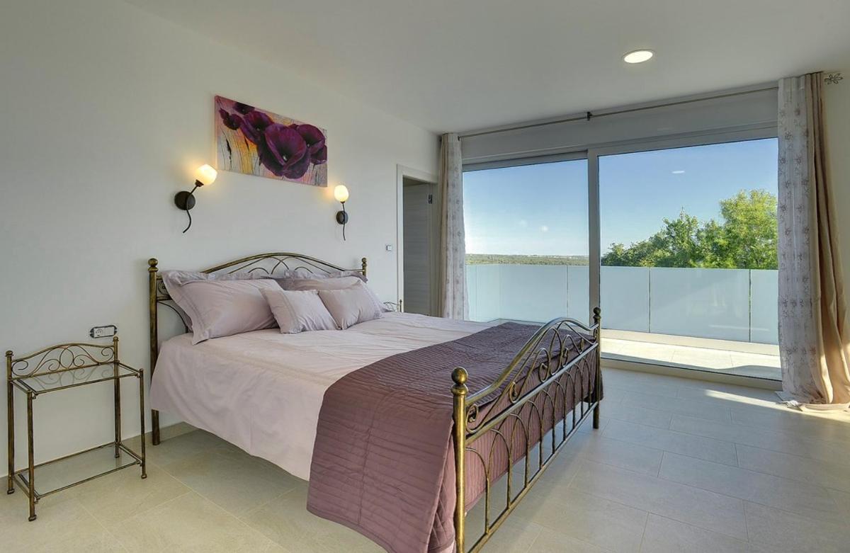 Villa White Barbariga Exterior photo